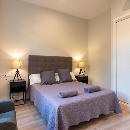 Urbe10 Angel Suites 1 Bedroom Apartment 3C マラガ エクステリア 写真