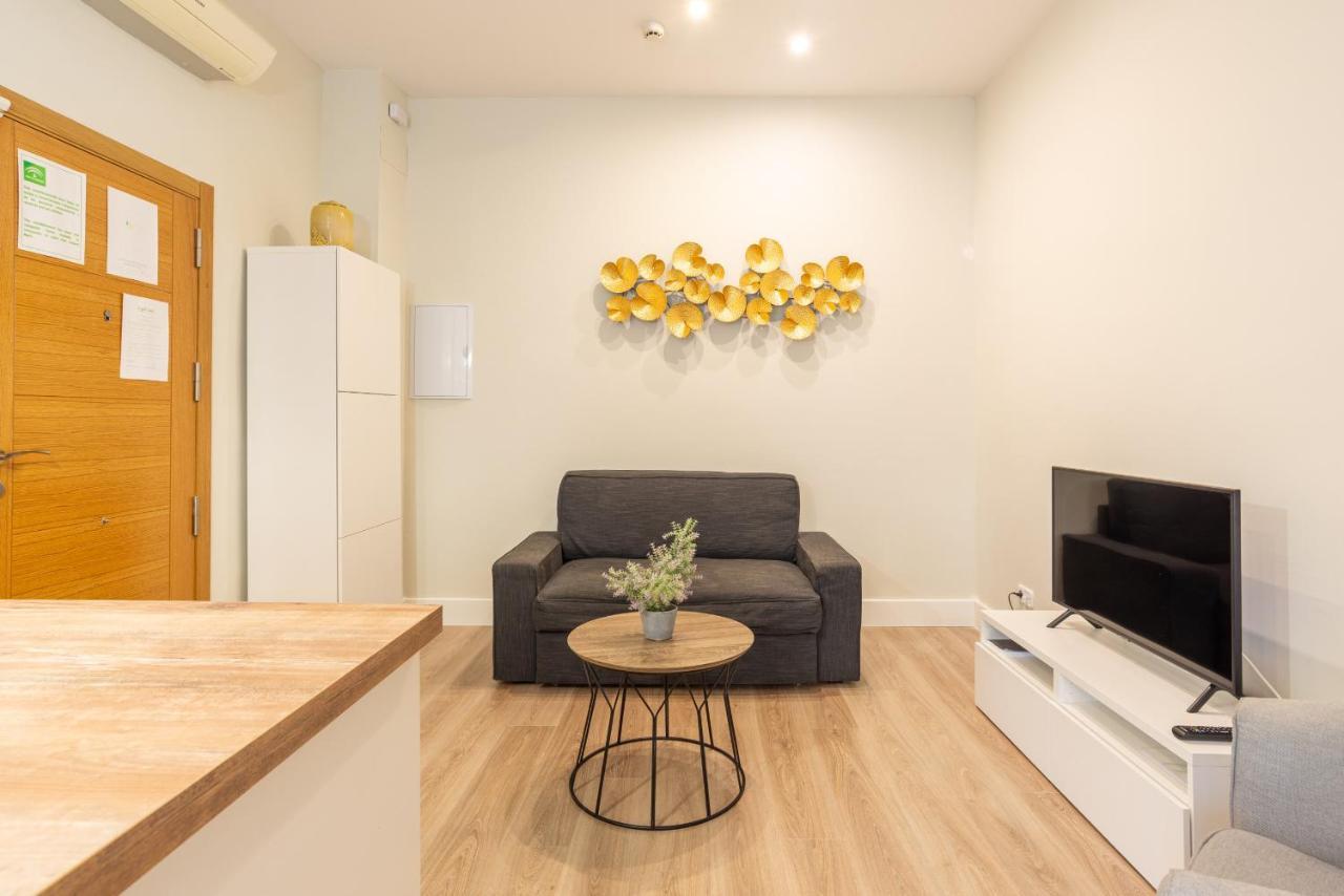 Urbe10 Angel Suites 1 Bedroom Apartment 3C マラガ エクステリア 写真