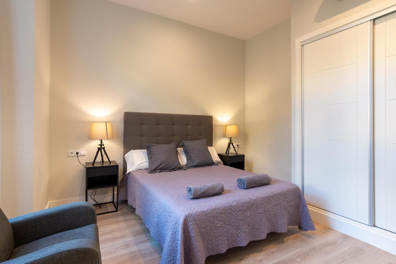 Urbe10 Angel Suites 1 Bedroom Apartment 3C マラガ エクステリア 写真